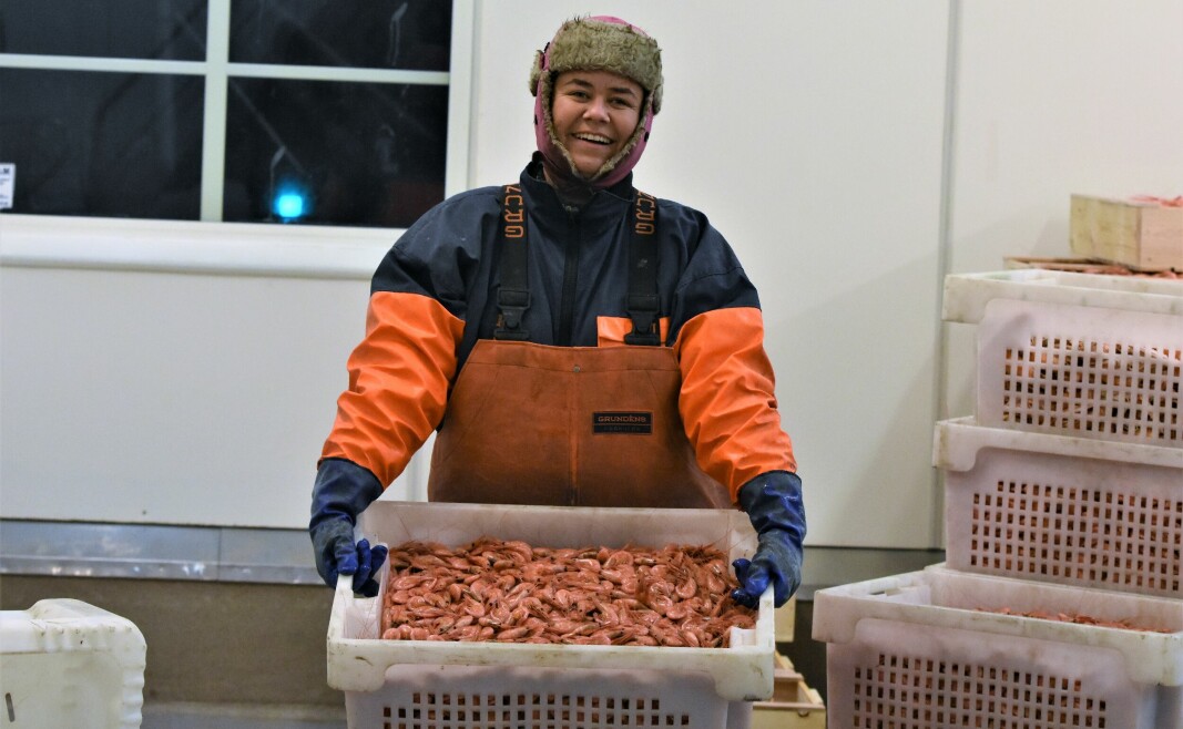 Aina Revhaug er den eneste kvinnelige yrkesfiskeren på Utgårdskilen. Aina mener det er svært gledelig at antallet kvinnelige yrkesfiskere stiger.