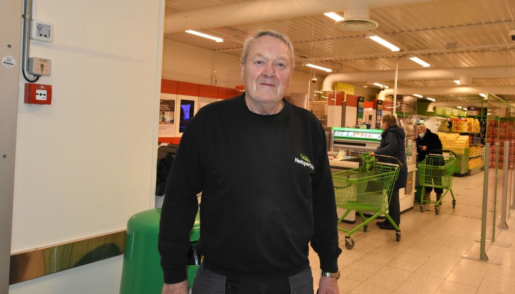 <span class=" font-weight-bold" data-lab-font_weight_desktop="font-weight-bold">Terje Iversen fra Herføl:</span> - Butikken har blitt mye romsligere. Det er lettere å finne fram når det er så god plass, og det er jo veldig fint. Vi bruker bare denne butikken her. <span class=" font-weight-bold" data-lab-font_weight_desktop="font-weight-bold">Terje Iversen fra Herføl:</span> - Butikken har blitt mye romsligere. Det er lettere å finne fram når det er så god plass, og det er jo veldig fint. Vi bruker bare denne butikken her.