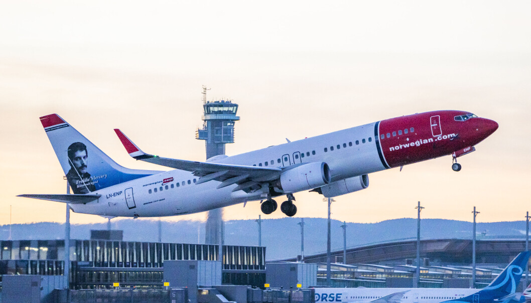 Flyselskaper og turoperatører merket en kraftig økning i billettsalget umiddelbart etter at regjeringen tirsdag kveld innførte koronalettelser. Spania (bildet) er spesielt populært. Flyselskaper og turoperatører merket en kraftig økning i billettsalget umiddelbart etter at regjeringen tirsdag kveld innførte koronalettelser. Spania (bildet) er spesielt populært.