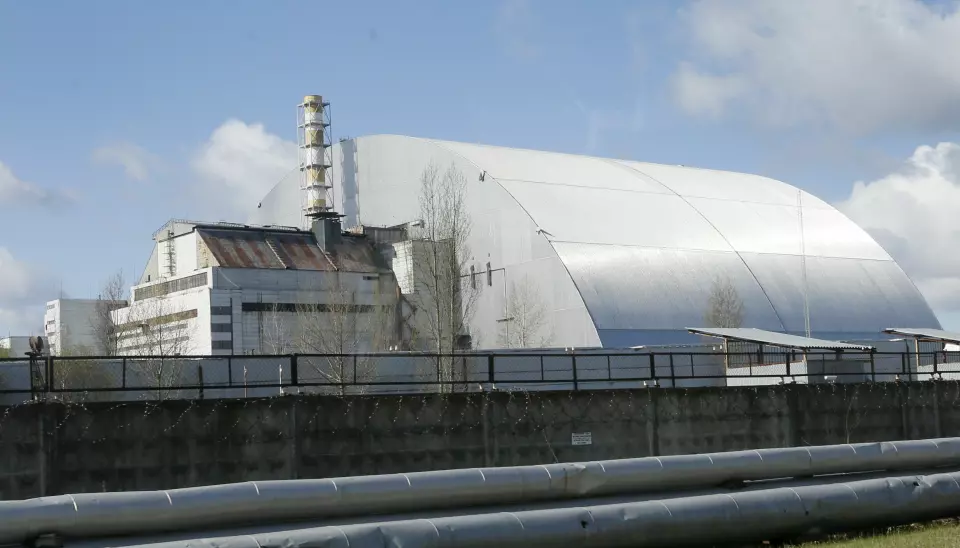 Den nye stålsarkofagen kom på plass over den eksploderte Tsjernobyl-reaktoren i 2016.