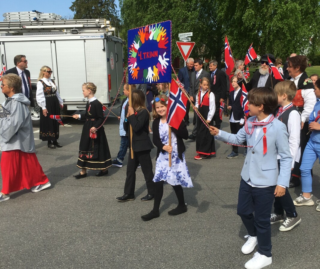 17. mai er tilbake med barnetog og sosiale fellesarrangementer. 17. mai er tilbake med barnetog og sosiale fellesarrangementer.