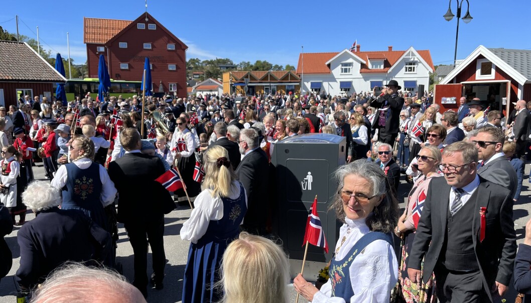 Folkehavet på torget Folkehavet på torget