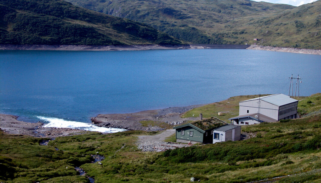 Her er drikkevannet på Vikafjellet i Vik i Sogn og Fjordane. Det er lite vann i norske vannmagasiner. Click to add image caption Her er drikkevannet på Vikafjellet i Vik i Sogn og Fjordane. Det er lite vann i norske vannmagasiner. Click to add image caption