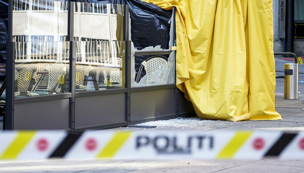 Slik ser det ut etter det i natt ble avfyrt flere skudd i 1.15-tiden på utsiden av London pub i sentrum av Oslo, der to ble drept og flere ble skadd. Slik ser det ut etter det i natt ble avfyrt flere skudd i 1.15-tiden på utsiden av London pub i sentrum av Oslo, der to ble drept og flere ble skadd.