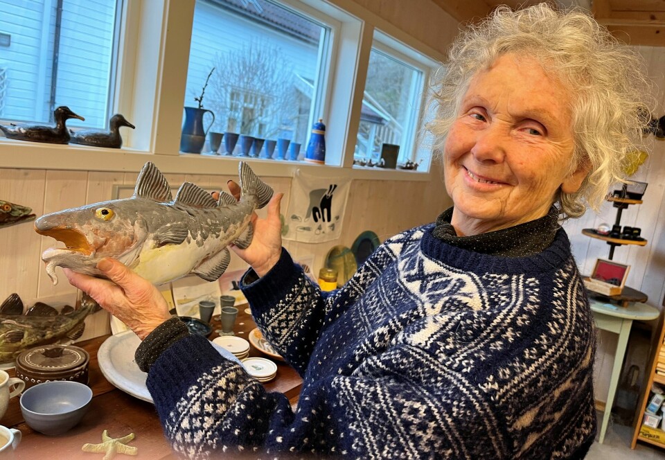 Se torsken, se torsken!. Denne fisken er et av flere svært populære 'fiskeprodukter' som Elisabeth Nordang lager. - Mange vil kjøpe disse for å ha på hytta eller hjemme, sier Elisabeth.
