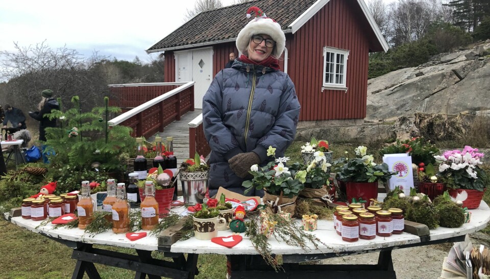 Anne Marit Skovli fra Hvaler Gjestehage stilte med bordet fullt av godsaker.