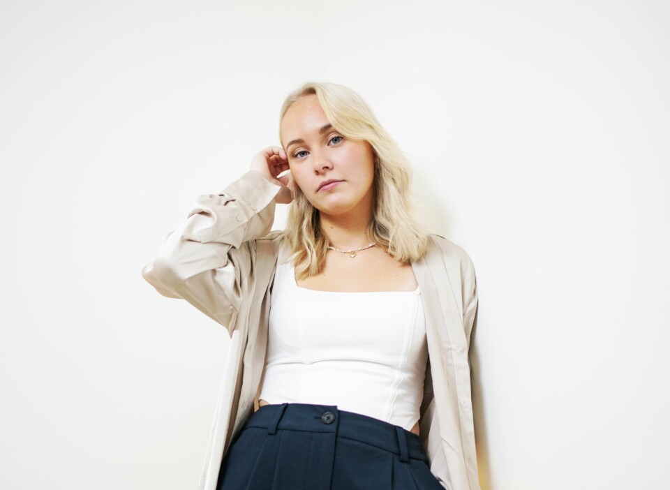 Thea Marlen Jensen fra Vesterøy gir ut en ny EP i dag. Låtene kan lastes ned på streamingtjenestene.