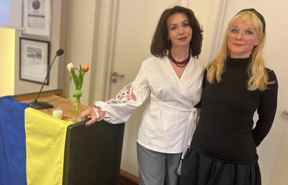 Natalie Norvik og Mona Vauger holdt hver sin gripende tale under ettårsmarkeringen av invasjonen i Ukraina.