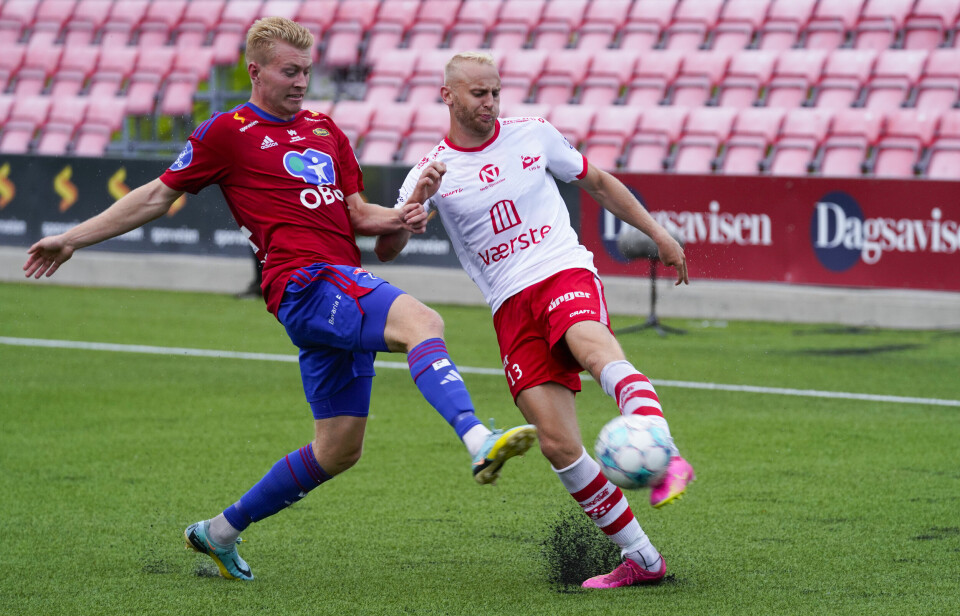 Tage Johansen i kamp mot gamle lagkamerater i FFK.