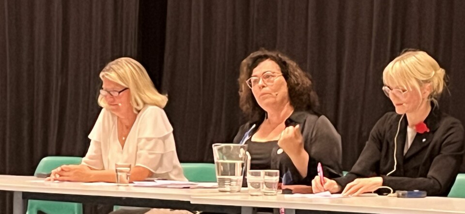 Dette er de tre heteste kandidatene til ordførerjobben de neste fire årene. Fra venstre: Cathrine Linnes (FrP), Anne May Sandvik Olsen (Høyre) og Mona Vauger (Arbeiderpartiet)