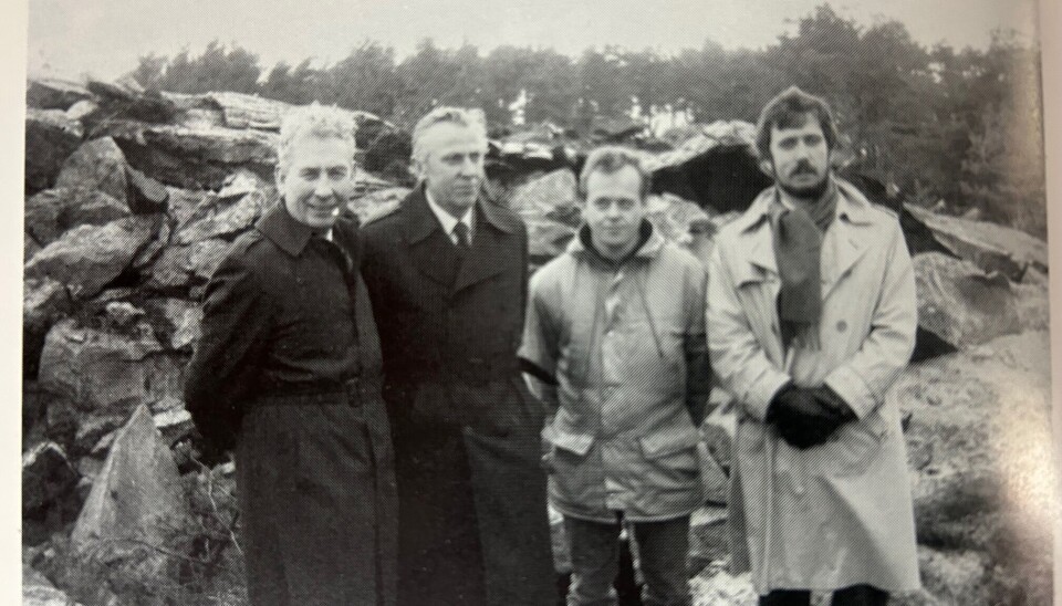 Sentrale personer i arbeidet med Hvalertunellen da første salve var avfyrt 4. februar 1988; vegsjef Thorleif Sagbakken (til v.), deretter ordfører Thorleif Kristiansen, anleggsleder Thor Arne Kampenes og rådmann Torleif Gjellebæk.