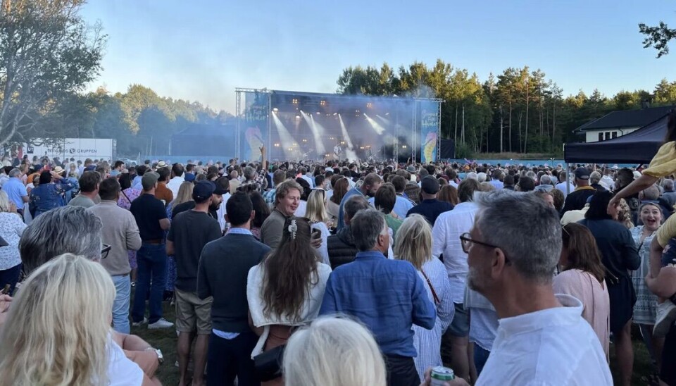 Nye og spennende artister kommer til Hvaler Gjestgiveri i sommer - i tillegg til gjengangere som Postgirobygget, som dette konsertbildet er fra.