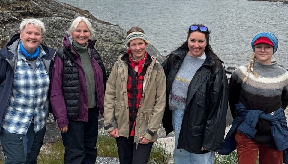 Styret i Ytre Hvaler Nasjonalpark har sammen med Færder og Jomfruland sendt en varsel til Miljødirektoratet. Her er styret i Ytre Hvaler Nasjonalpark. Fra venstre: Anne Undahl, Benedicte Lund, Kaja Høvik Stiksrud, Siri Martinsen og Mona Vauger.