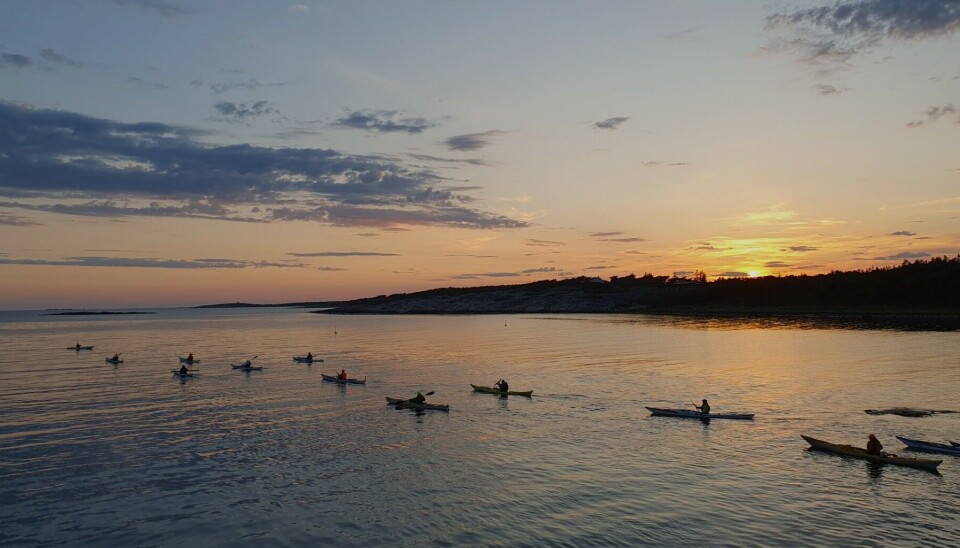 Her drar nattpadlerne ut sent fredag kveld, et fast innslag på leiren.